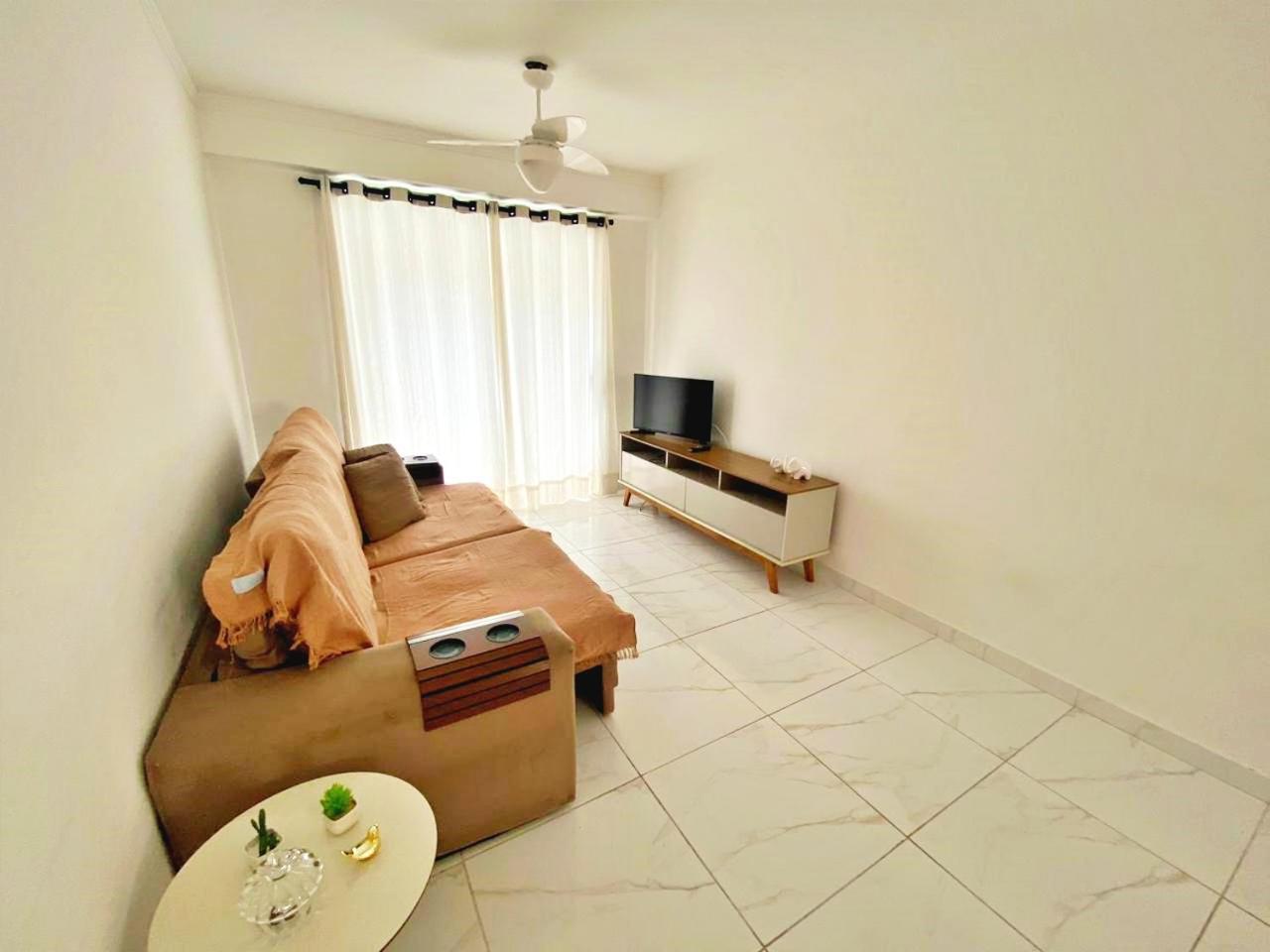 No Apartment *